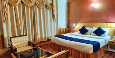 Hotel A Star Regency Manali
